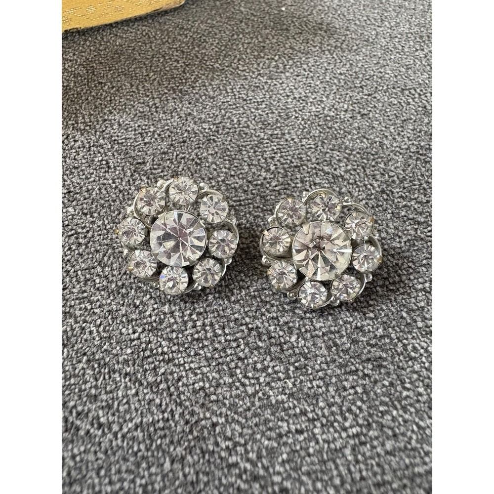 Vintage Costume Jewelry Brooch Collar Cuff Pins X2